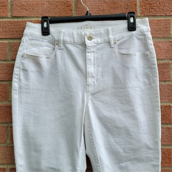 White House Black Market High-Rise Skinny Crop Jeans Size 8 - Picture 5 of 8